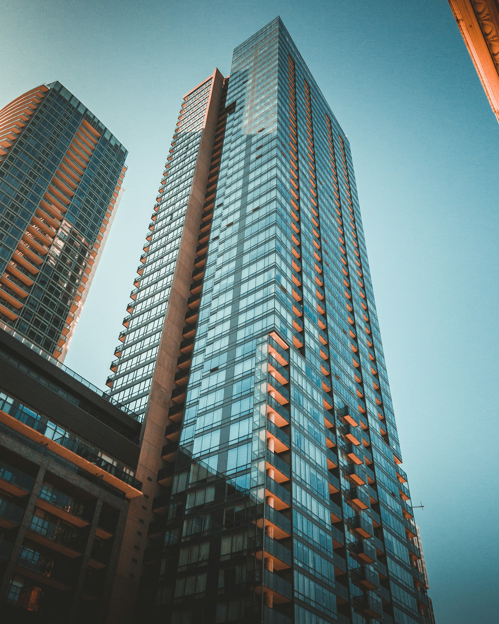 High-Rise & Multi-Unit commercial painting